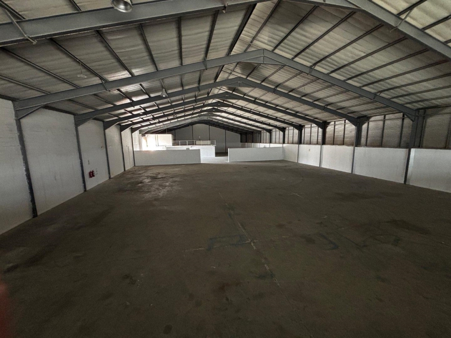 To Let commercial Property for Rent in Killarney Gardens Western Cape